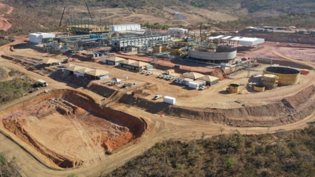 Produtora de terras raras em Goiás garante financiamento de até US$ 465 milhões dos EUA