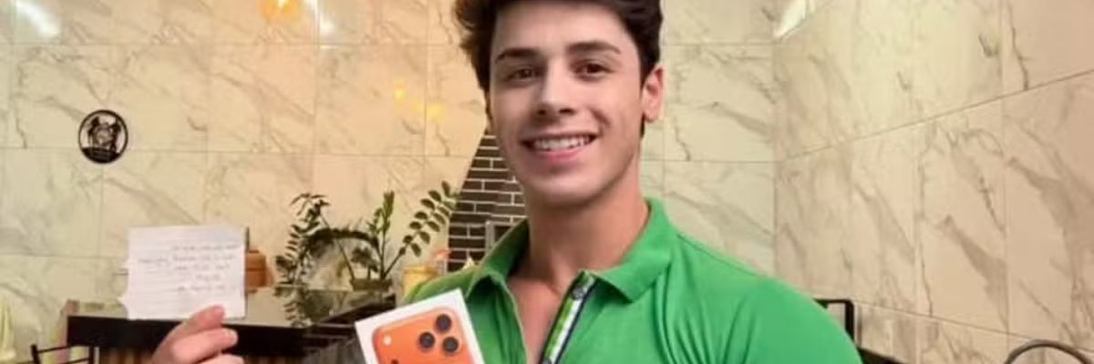 Enfermeiro de Anápolis se surpreende após receber iPhone avaliado em R$ 10 mil de paciente misterioso: “Merece muito mais”