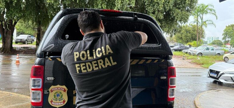 PF prende homem suspeito de aliciar e chantagear crianças pela internet