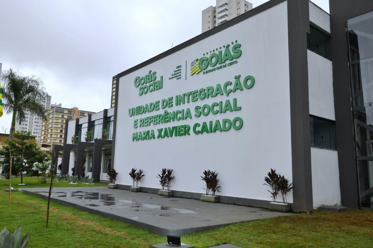 Goiás inaugura nova unidade de assistência social em Goiânia