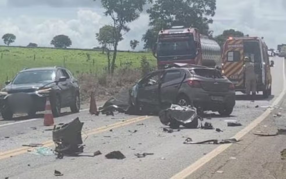 Duas pessoas morrem em grave acidente na GO-020