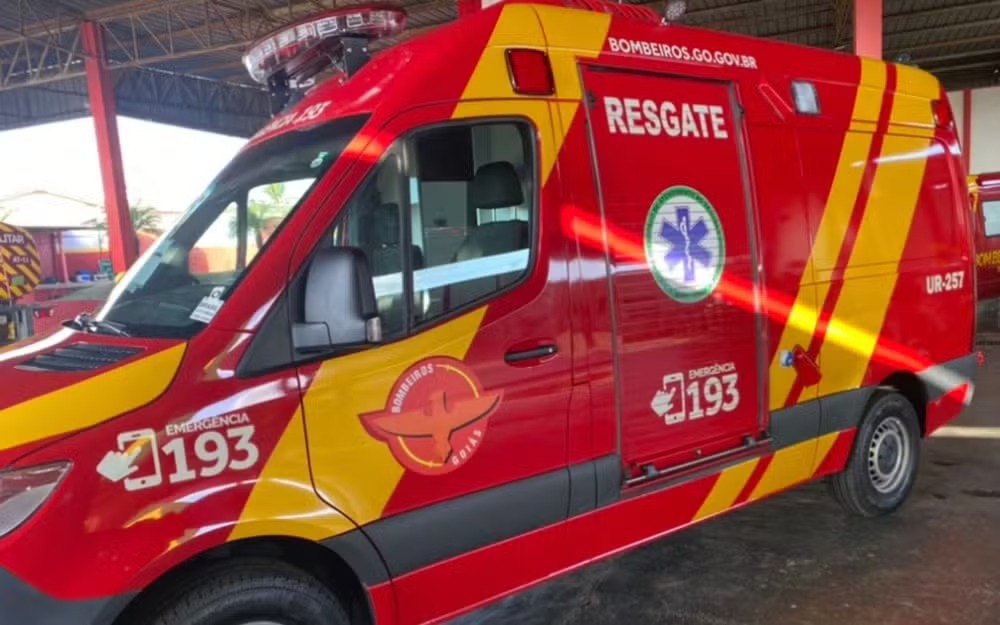 Grave acidente de trânsito deixa quatro pessoas mortas na GO-156