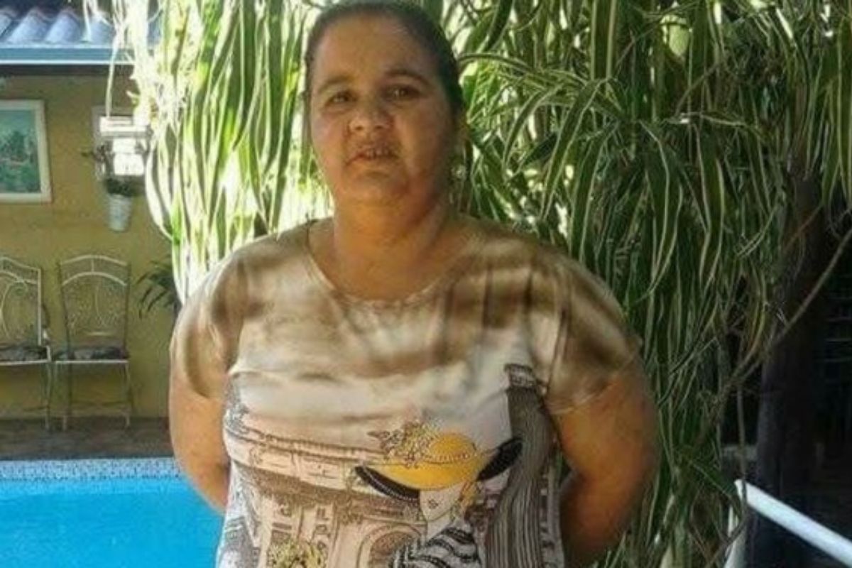 Mulher de 50 anos desaparece após sair de Nerópolis rumo a Goiânia