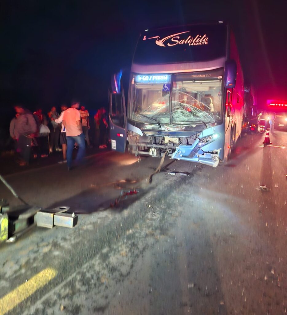 Acidente na BR-153 deixa um morto e feridos em Campinorte