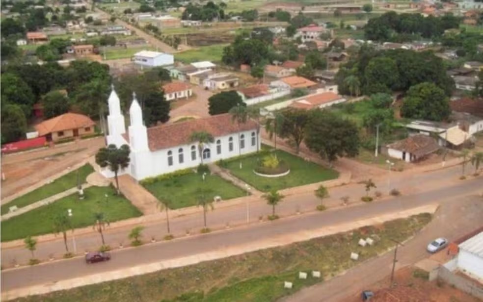 Prefeitura de São João d’Aliança abre processo seletivo com mais de 200 vagas