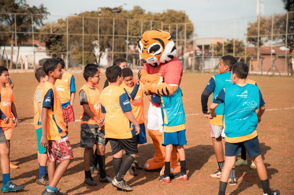 Além do futebol, novo projeto promete apoiar jogadores da base do Vila Nova Futebol Clube