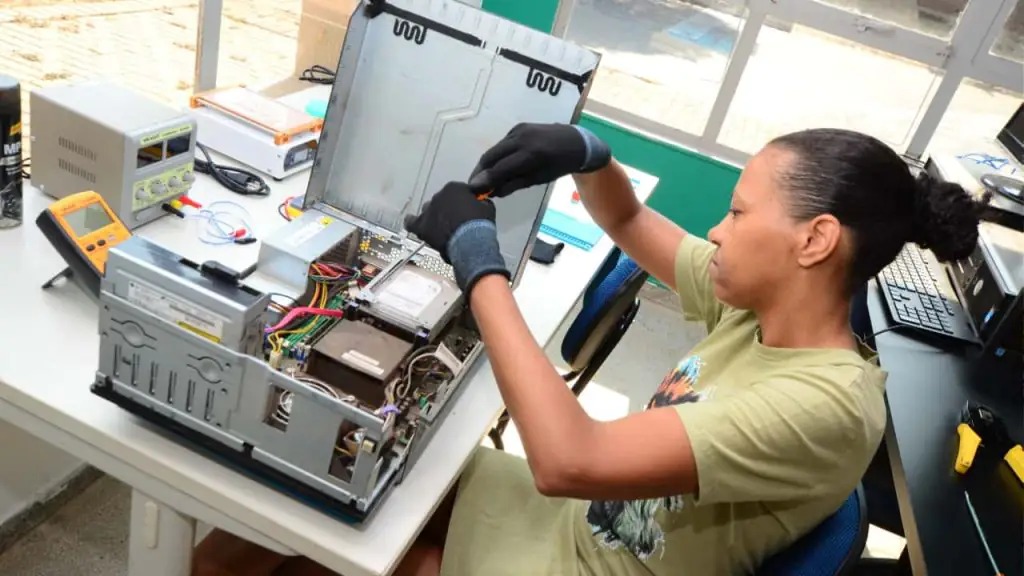 Governo de Goiás abre 424 vagas para cursos gratuitos de tecnologia