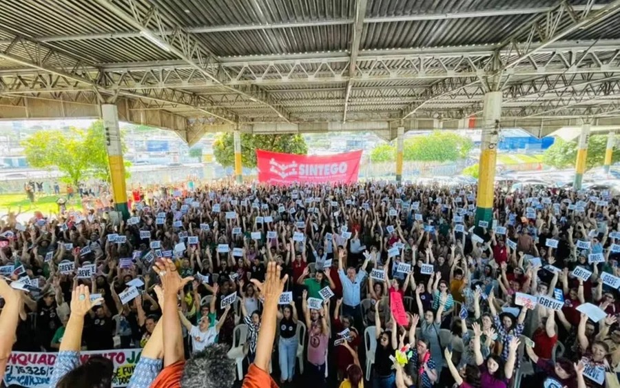 Trabalhadores da educação municipal entram em greve em Goiânia