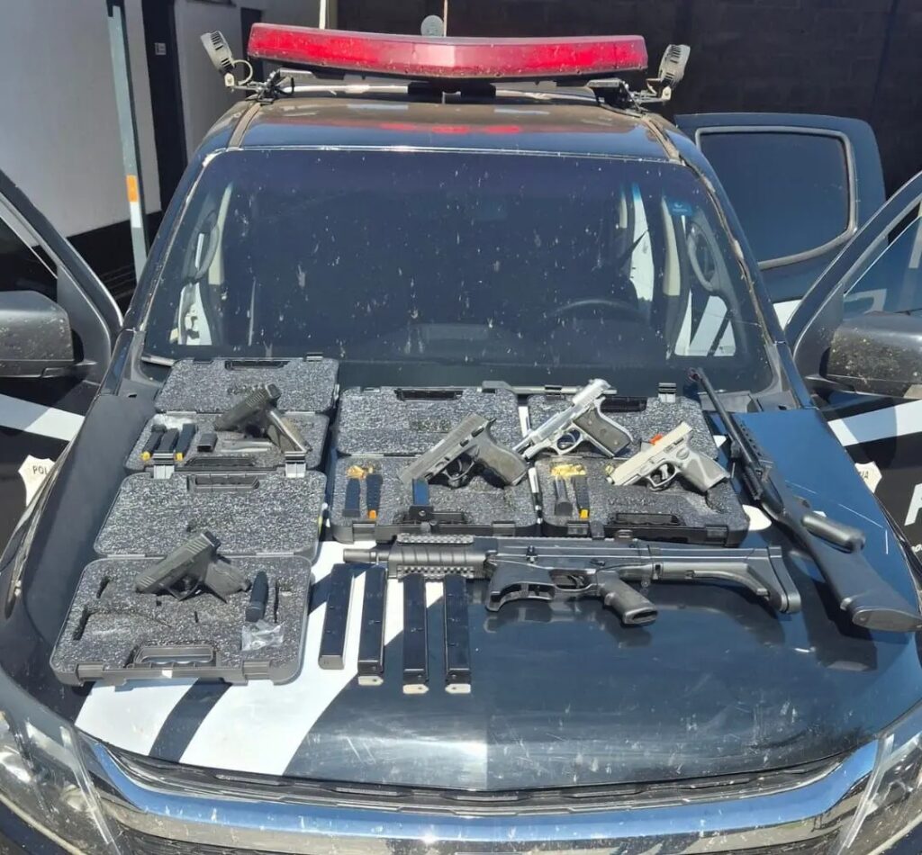 PCGO investiga instrutor de tiro por perseguição e violência psicológica contra ex