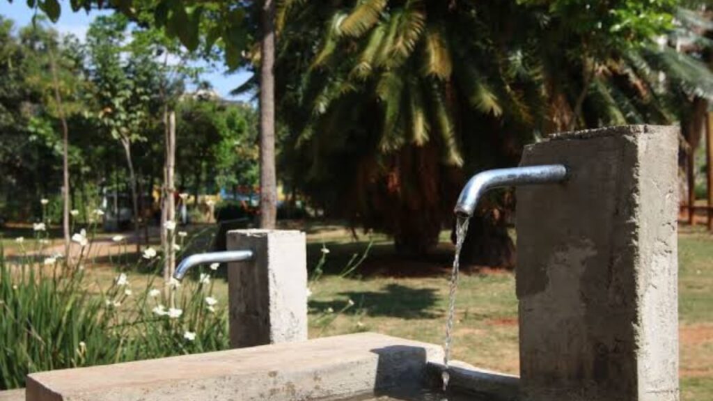 Câmara de Goiânia aprova projeto para instalação de bebedouros públicos