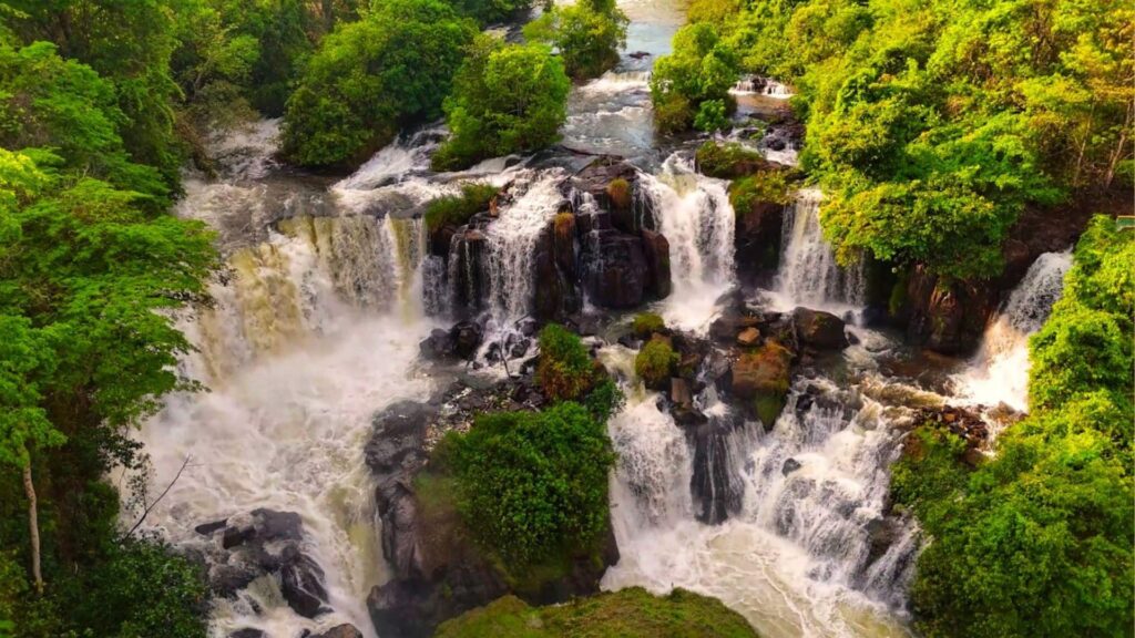Cidade às margens do Rio Araguaia aposta em novos atrativos para receber turistas