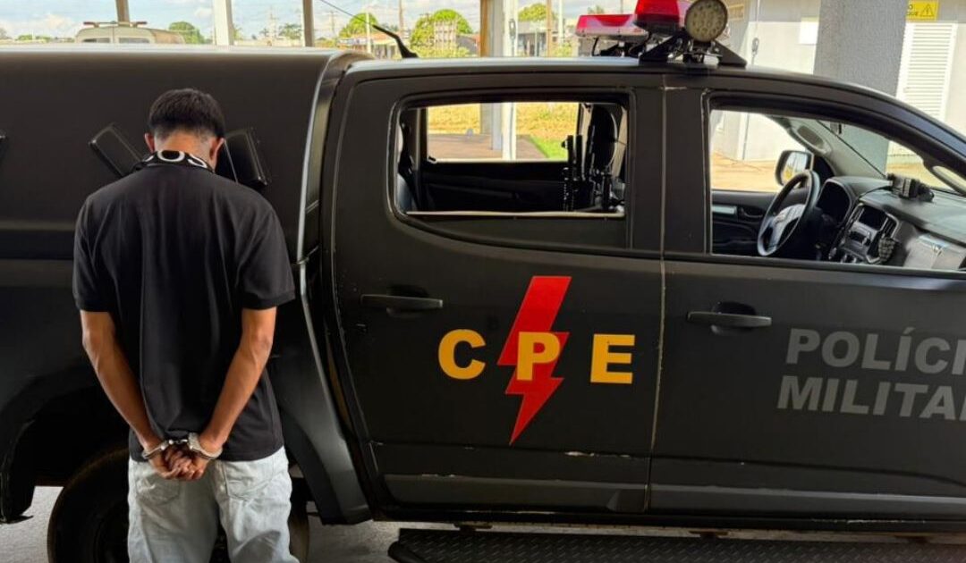 Homem procurado por tráfico é preso durante operação da CPE em Trindade