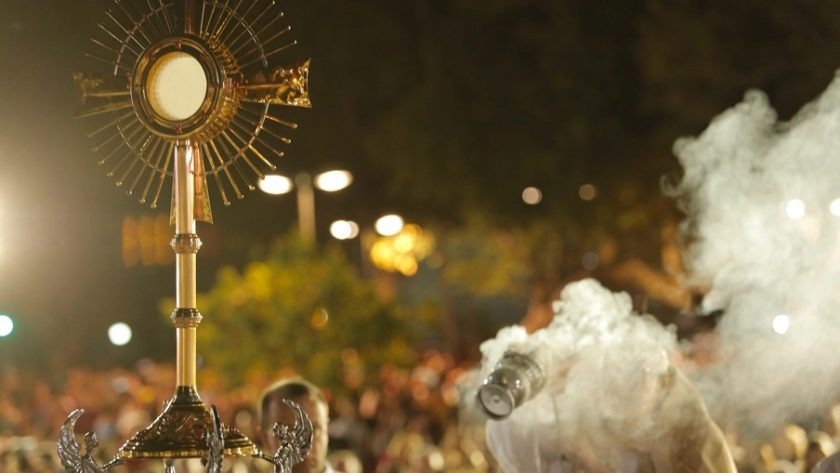 Veja o que abre e fecha em Goiânia durante o feriado de Corpus Christi