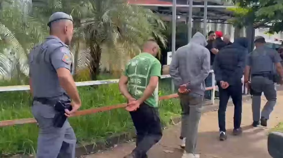 Tudo o que já se sabe sobre morte laçada sem corda saltar de ponte sem corda de segurança durante rope jump