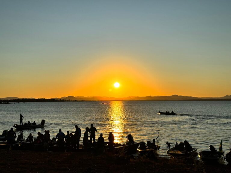 SES faz alerta para turistas que vão ao Rio Araguaia durante a temporada de férias