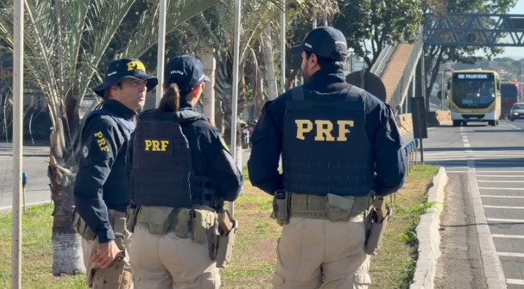 Férias escolares: PRF reforça operações e amplia monitoramento nas BRs de Goiás
