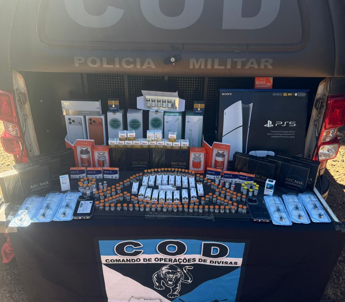 COD apreende 151 ampolas de tirzepatida escondidas em eletrônicos e prende dupla em Goiás