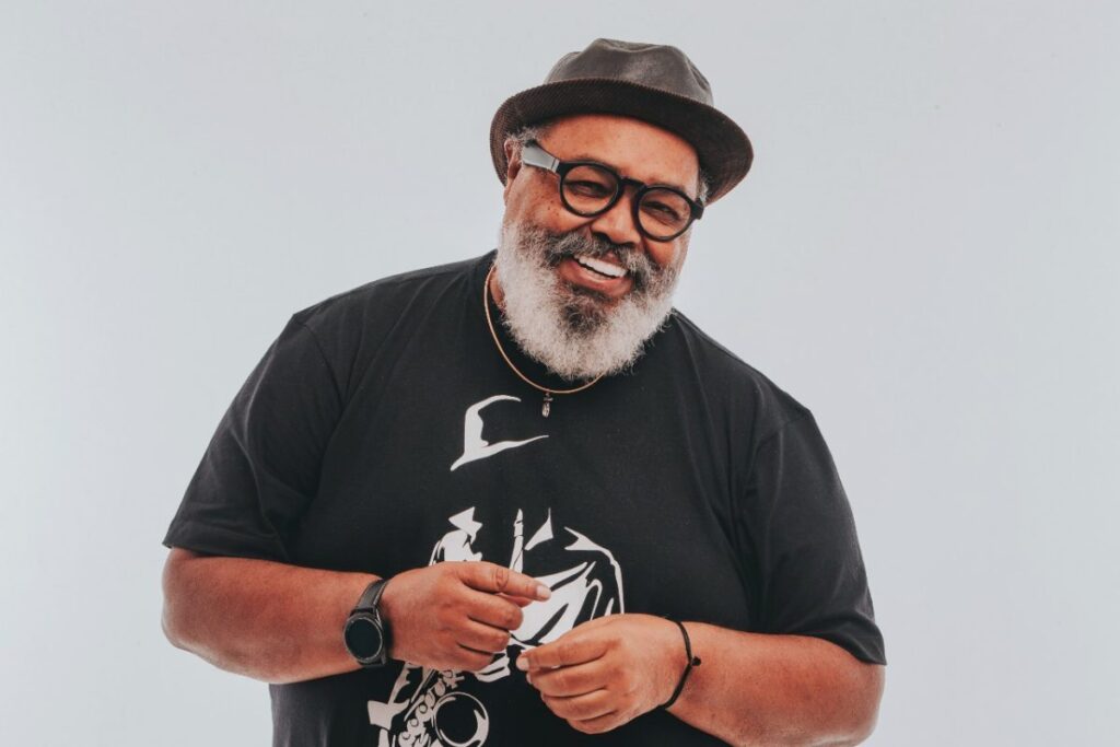 Jorge Aragão e Arlindinho confirmam show em Goiânia; veja data e valores dos ingressos