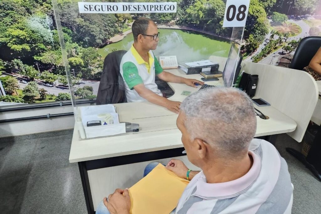 Mais de 900 vagas de emprego estão abertas em Goiânia; confira os cargos e como se candidatar