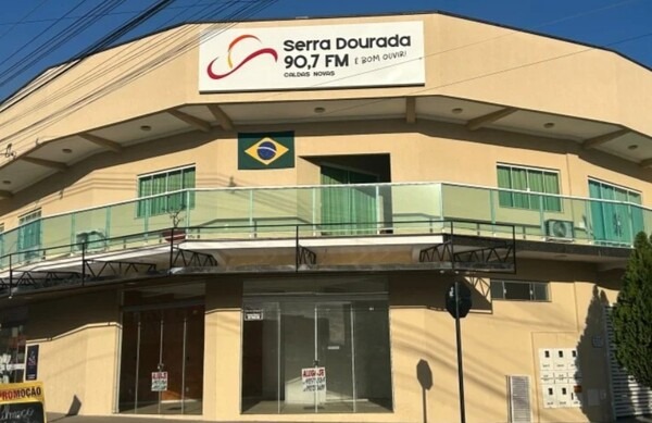 Rede Serra Dourada amplia presença no interior de Goiás com nova rádio em Caldas Novas