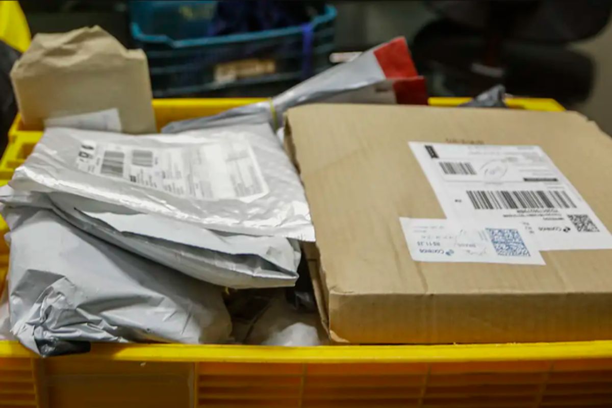 Aprovado fim da 'taxa das blusinhas' para compras internacionais de até US$ 50
