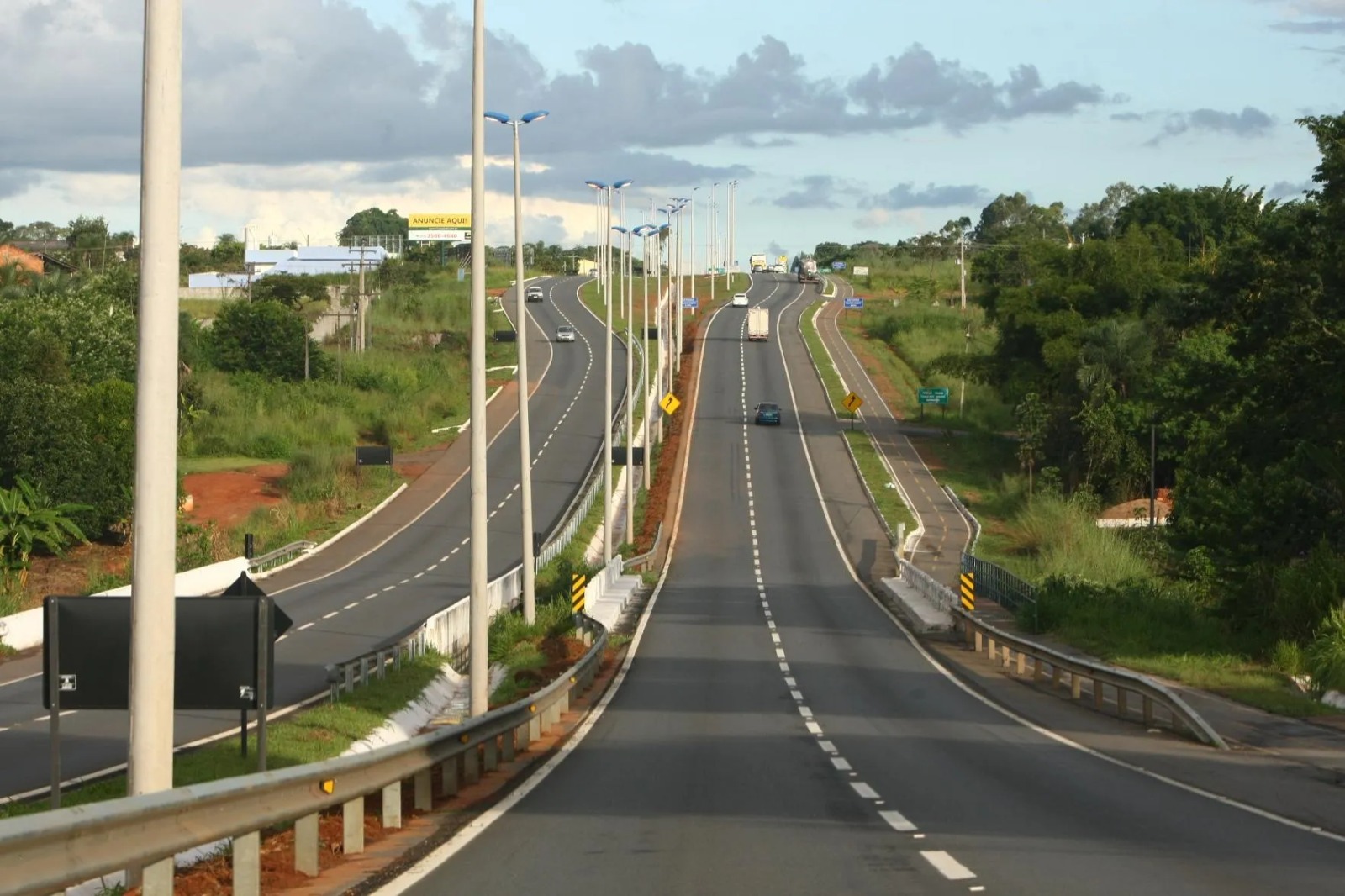GO-020 entra em nova etapa de obras e motoristas terão desvios; veja rotas alternativas