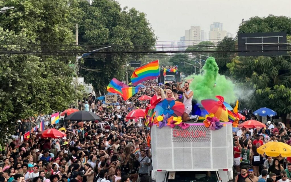 Parada LGBTQIA+ de Goiânia terá passeata, música e serviços gratuitos; veja programação