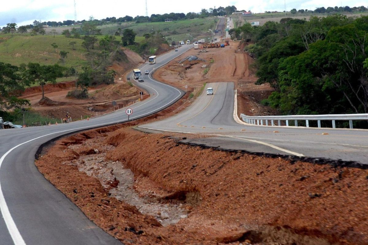 ‘Curvas da Morte’: conheça antigo trecho da BR-060 que ligava Goiânia a Brasília