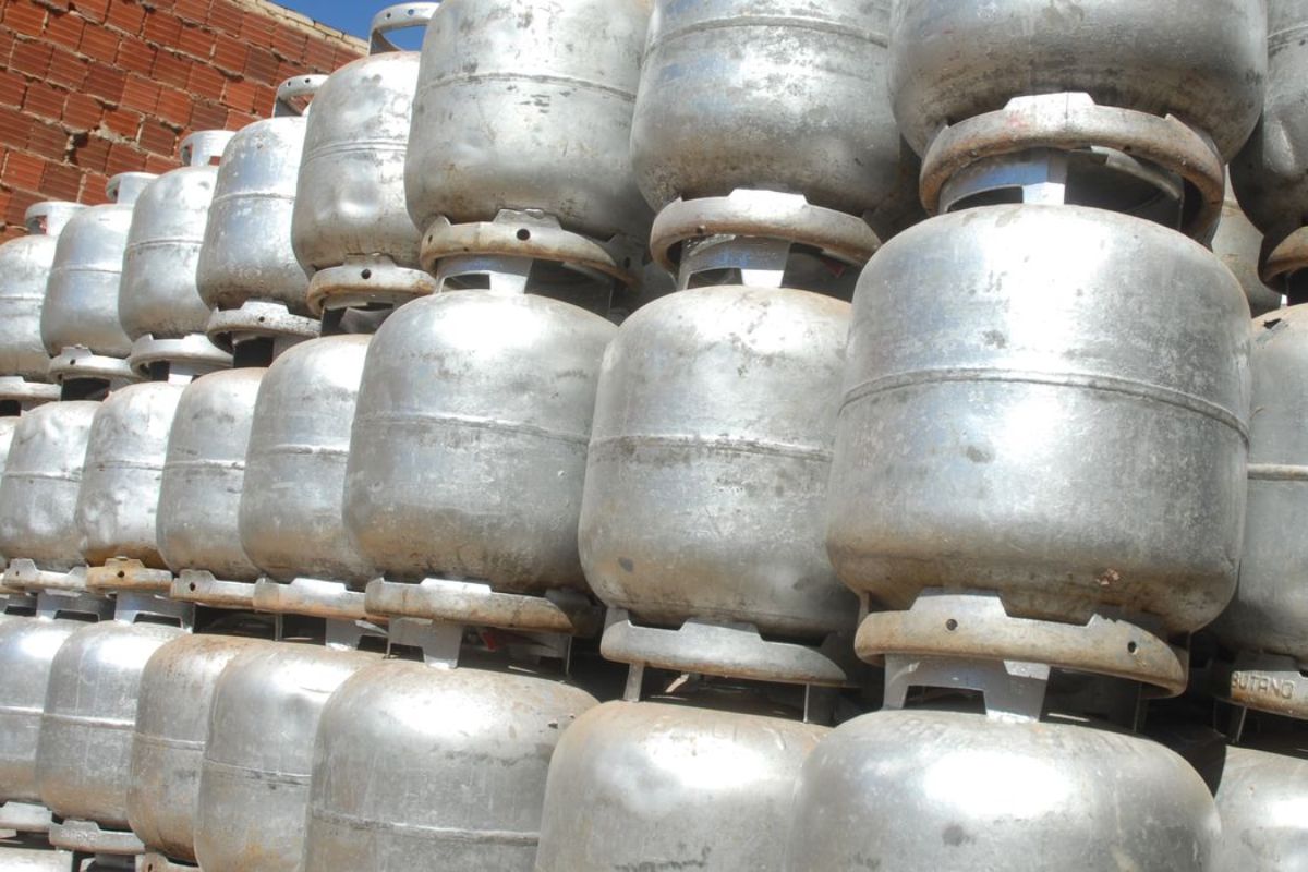 Preço do gás de cozinha varia até 25% em Goiânia, aponta Procon Goiás