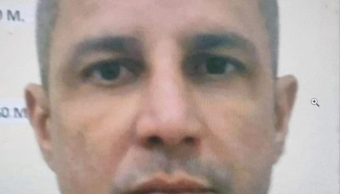 Polícia prende homem que se passava por médico em Goiás; suspeito cobrava até R$ 13 mil em curso