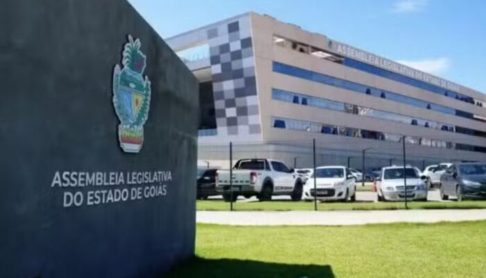 Candidatos acima de 40 anos podem ganhar vagas reservadas em concursos públicos em Goiás