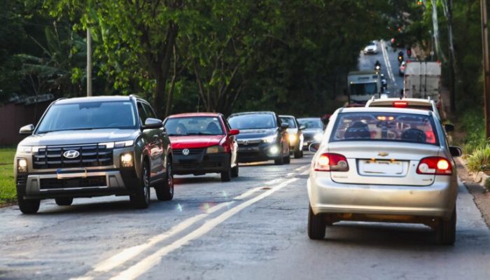 Donos de veículos têm até esta quarta-feira (15) para pagar IPVA e licenciamento