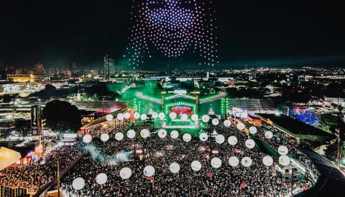 Show de Alok tem tributo emocionante para Marília Mendonça com drones no céu