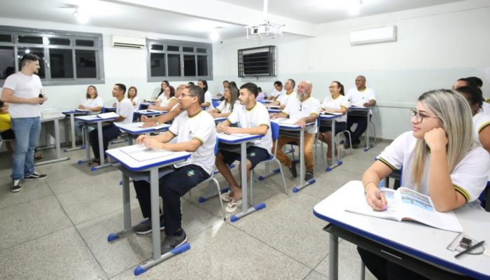 Quer terminar os estudos? Goiás abre matrículas para EJA ainda neste mês