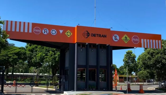 Candidatos à primeira CNH em Goiás poderão fazer prova teórica on-line