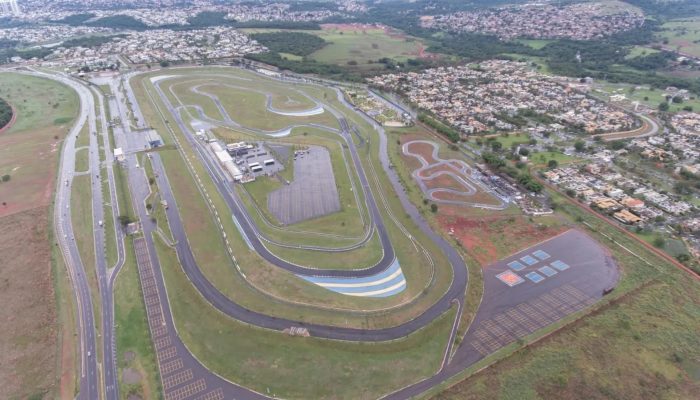 Autódromo de Goiânia é reaberto para ciclistas após reforma de R$ 250 milhões
