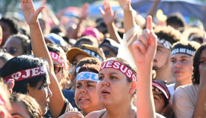 Goiânia se prepara para receber milhares de fiéis na Marcha para Jesus; saiba quando