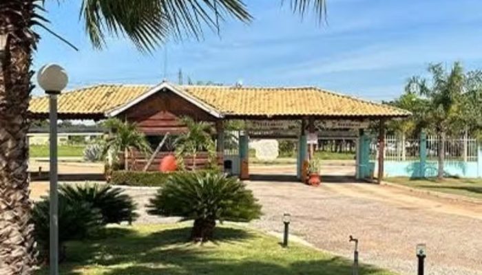 Grupo de WhatsApp de condomínio vira alvo de disputa judicial em Goiás; entenda