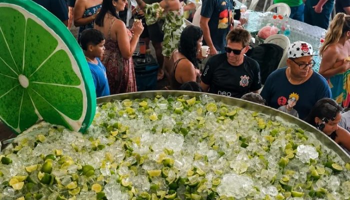 Evento tradicional em Goiás terá shows, feijoada e "Maior Caipirinha do Mundo"; confira a programação