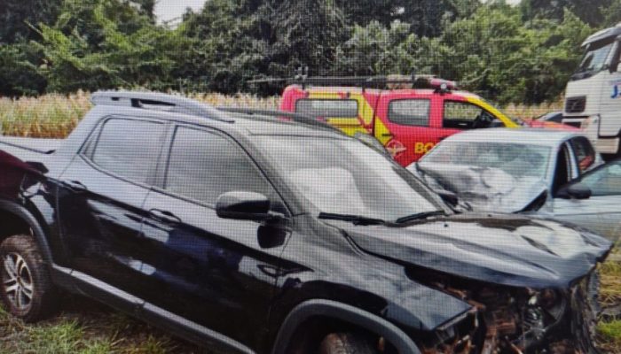 Grave acidente entre Nazário e Turvânia deixa um morto e seis feridos