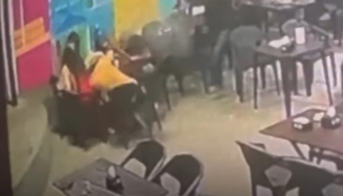Homem é baleado em frente a bar em Uruaçu e corre para pedir socorro