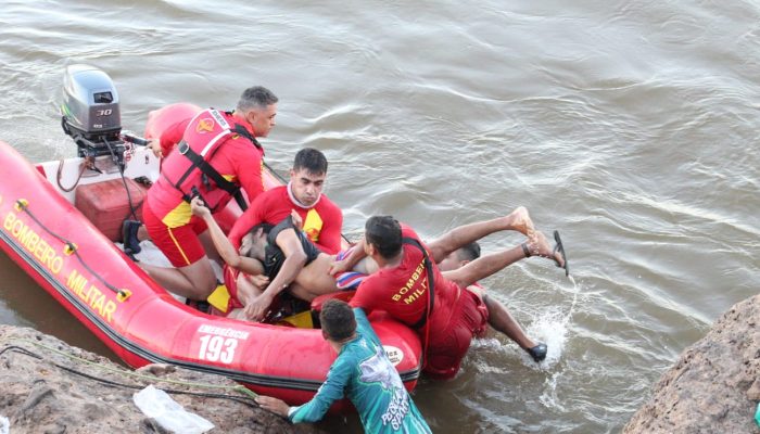 Ação rápida dos bombeiros evita tragédia durante princípio de afogamento em Cocalinho