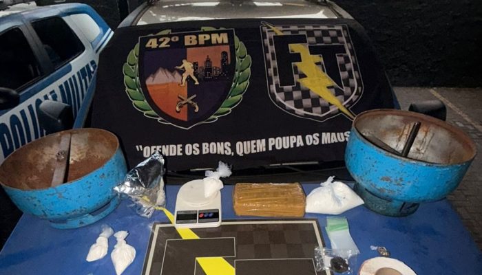 Botijão de gás vira esconderijo para drogas e mulher é detida em Goiânia