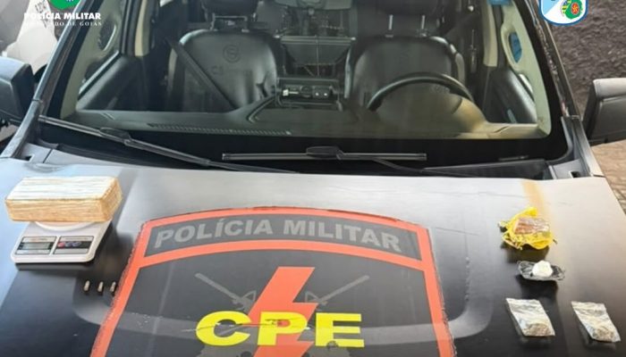 CPE apreende 1 kg de crack e munições durante operação em Palmeiras de Goiás