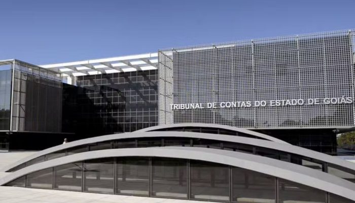 TCE-GO lança novo concurso para nível médio; salário chega a R$ 11,8 mil