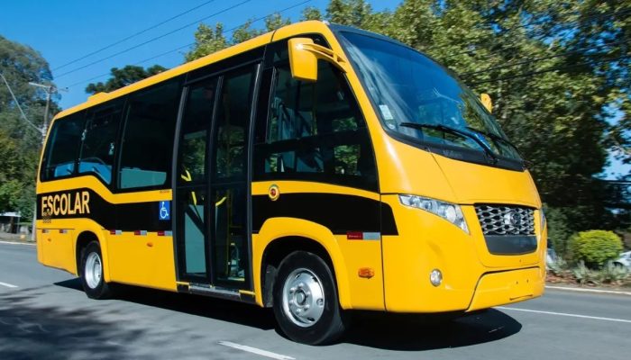 Pais poderão monitorar transporte escolar em tempo real em Goiás
